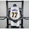Lakers Dončić 77